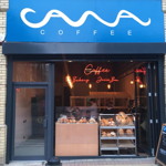 Exterior shot of La Croissanteria by Cawa